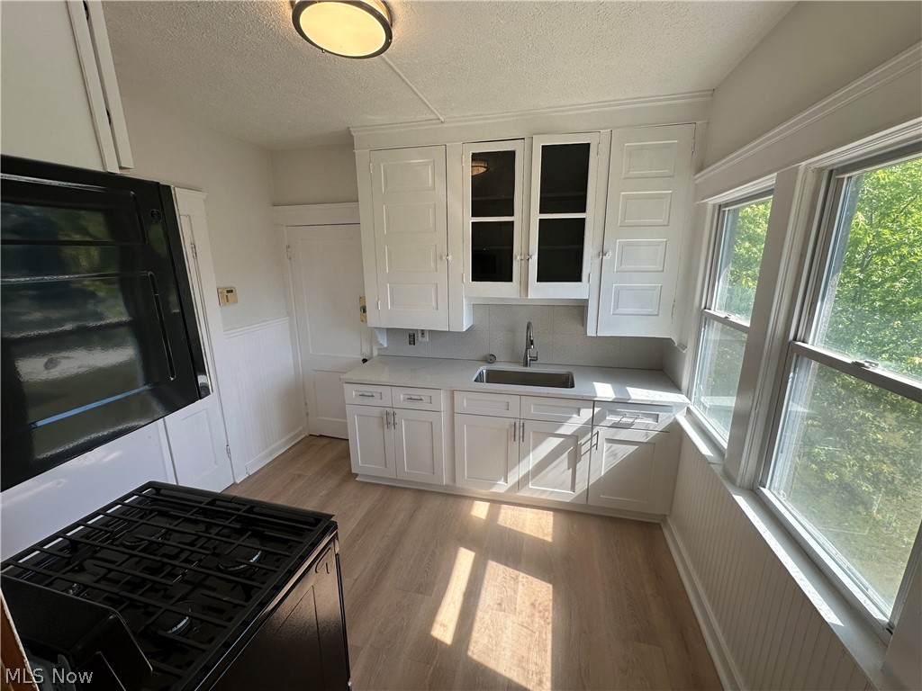 14415 Westropp Avenue Property Photo 10