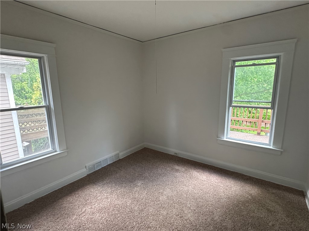 14415 Westropp Avenue Property Photo 16