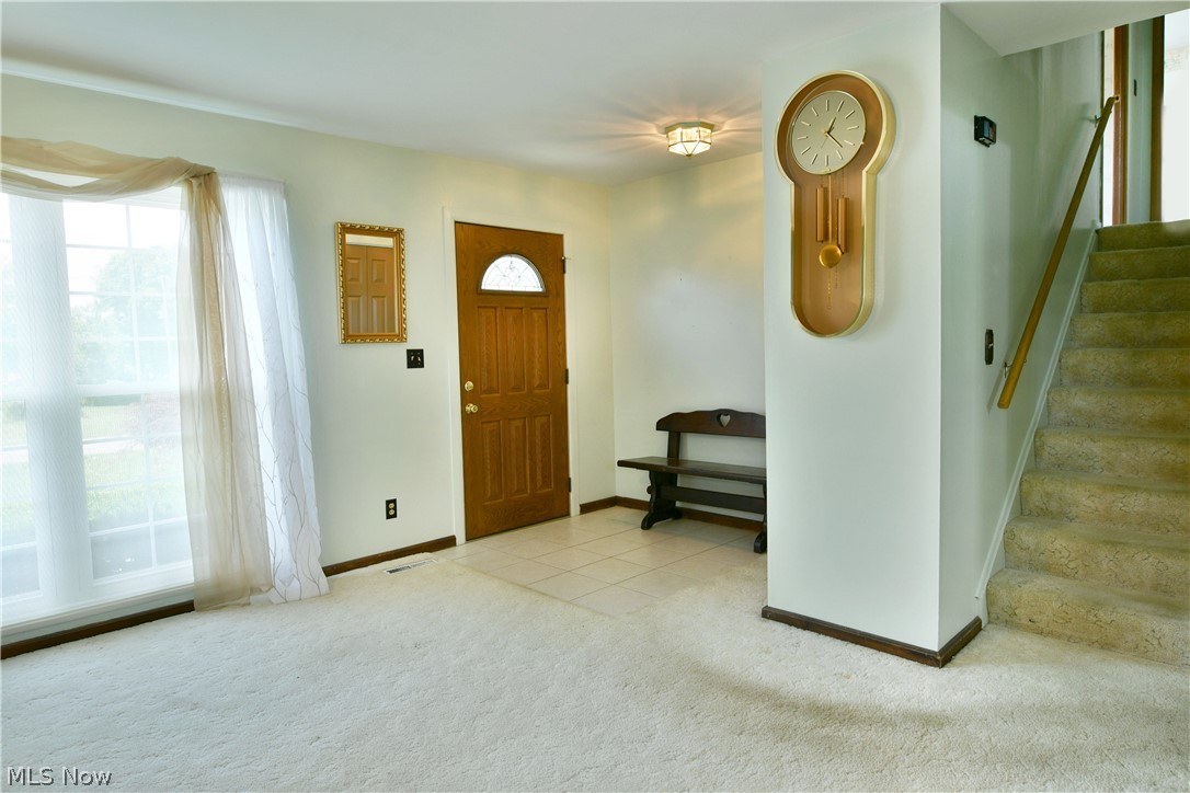 566 Greenleaf Avenue Ne Property Photo 21