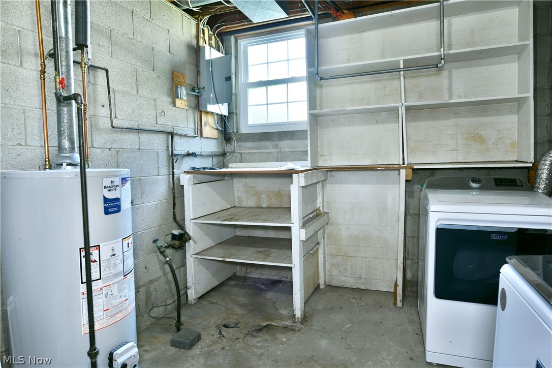 566 Greenleaf Avenue Ne Property Photo 41