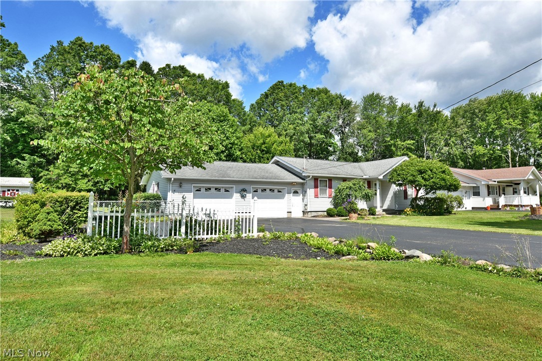 364 Mackey Drive Property Photo 4