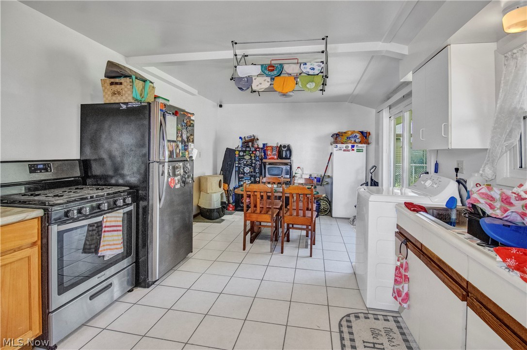 2340 Cherry Hill Avenue Property Photo 6