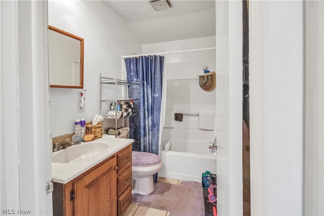 2340 Cherry Hill Avenue Property Photo 12