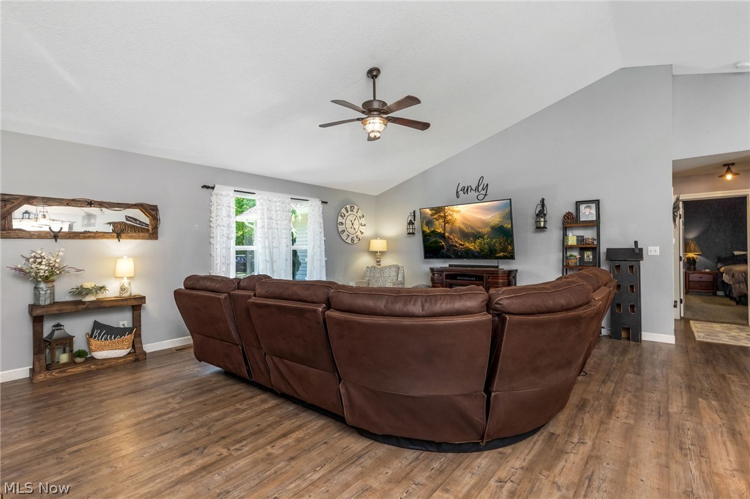 3255 Loper Road Ne Property Photo 5