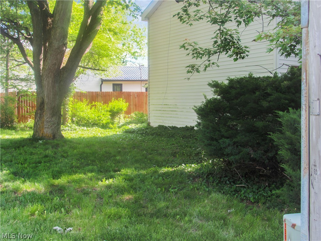 11209 Spencer Mills Road Property Photo 6