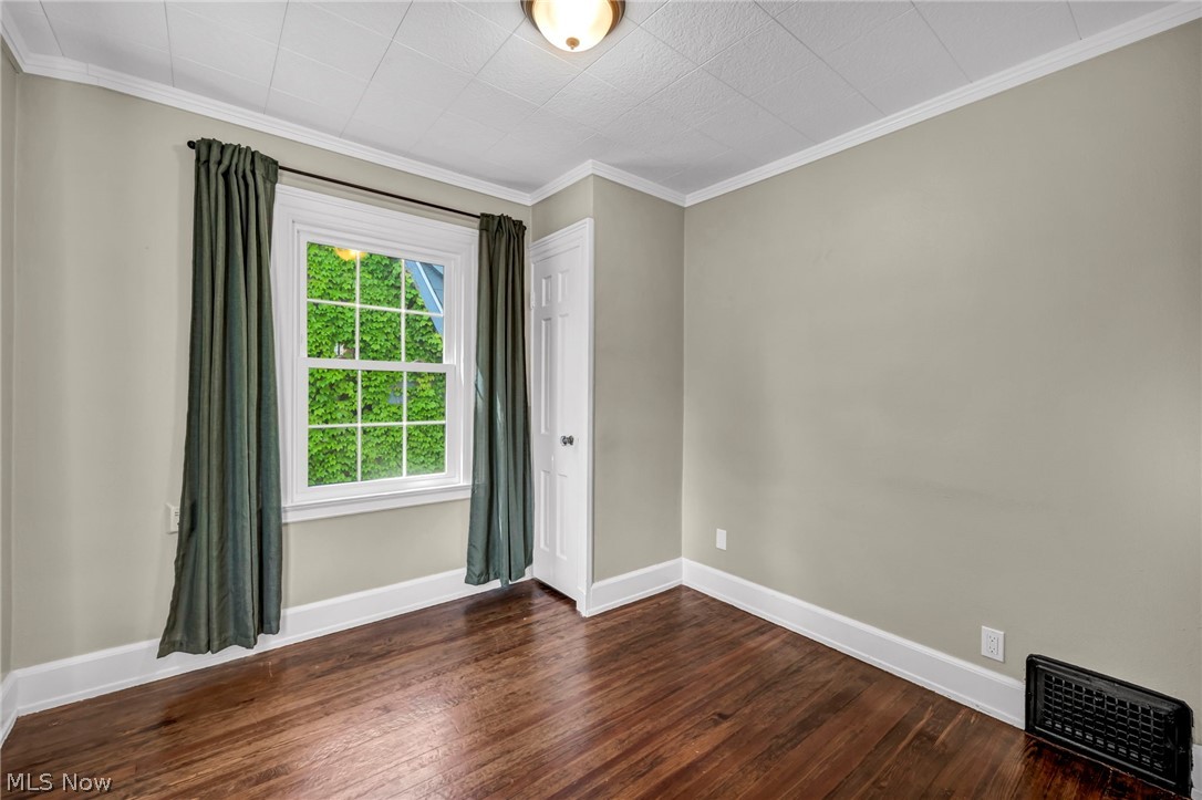 137 N Rose Boulevard Property Photo 26