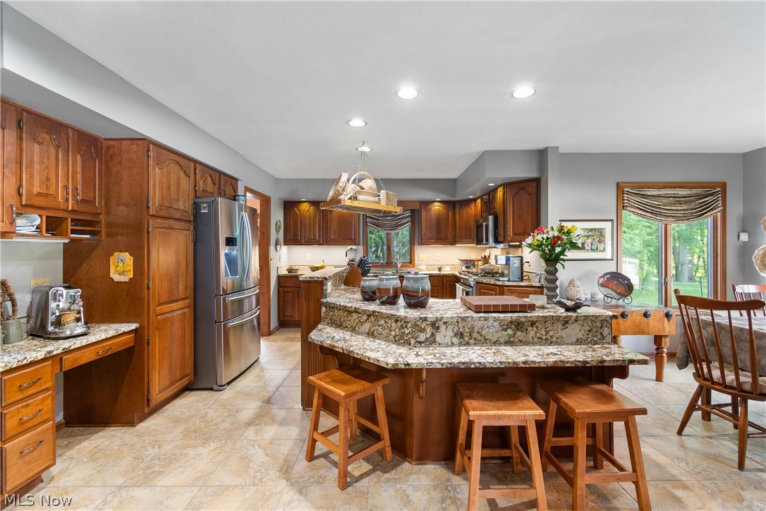 1938 Fairway Drive Property Photo 8
