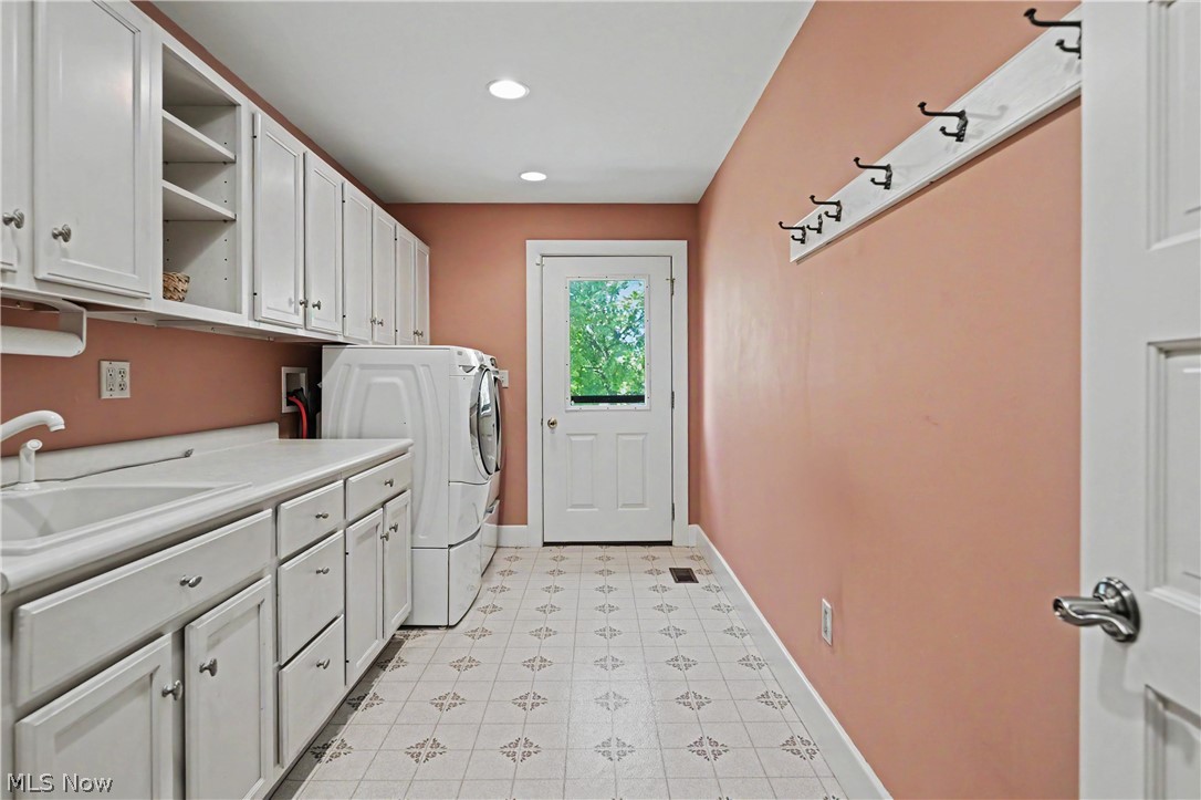 8110 Main Road Property Photo 17