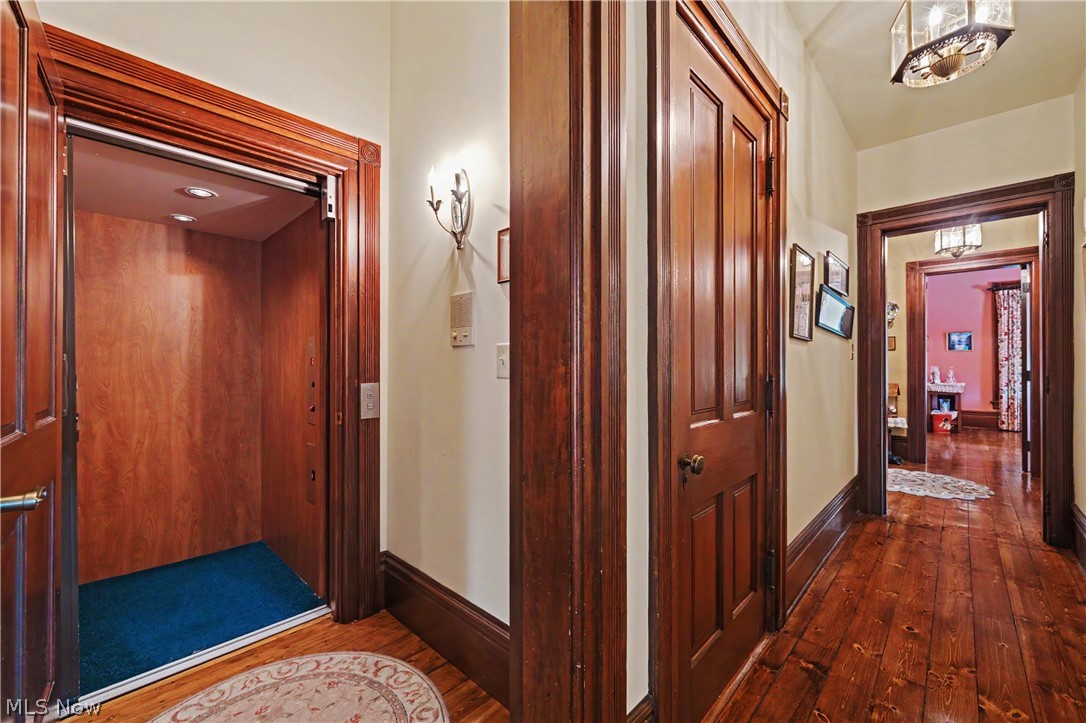 8110 Main Road Property Photo 34