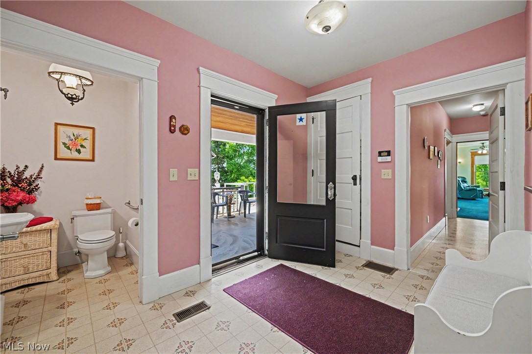 8110 Main Road Property Photo 39