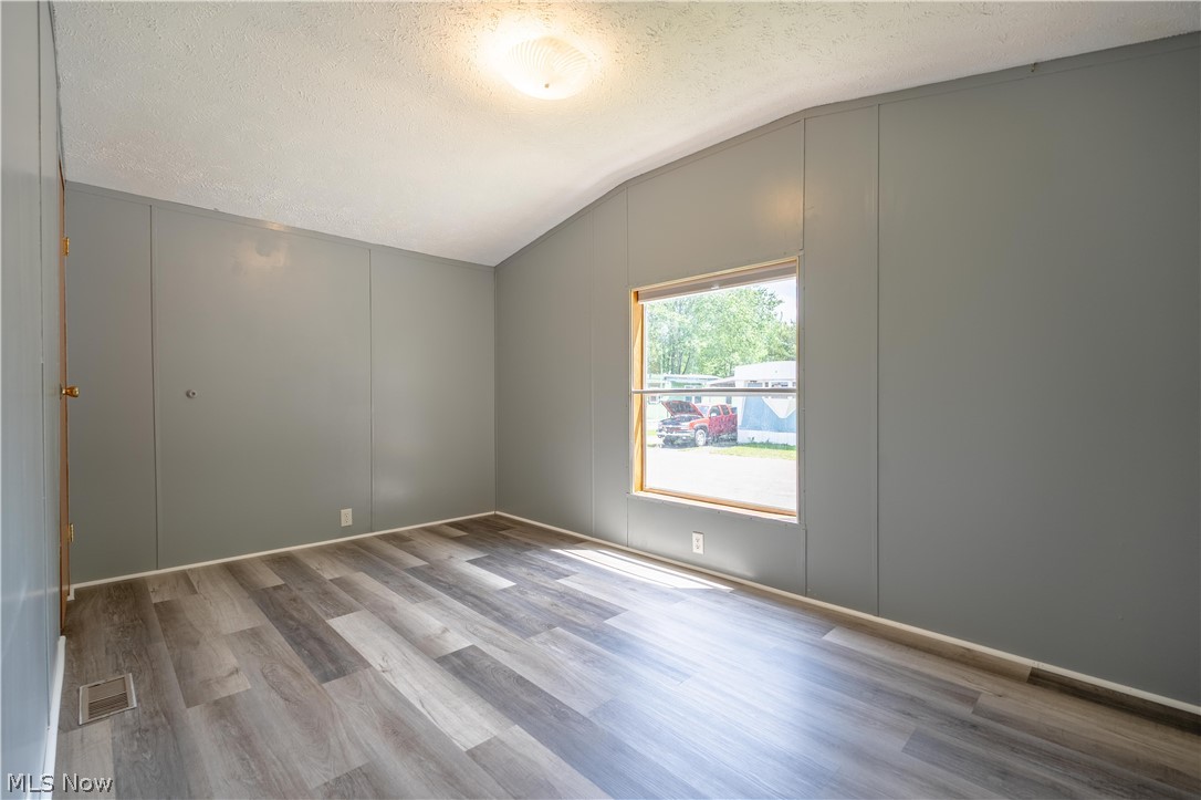 62 Redwood Drive Property Photo 12
