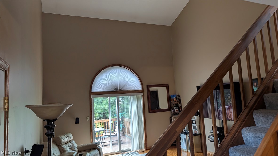 144 Royal Crest Drive O Property Photo 18