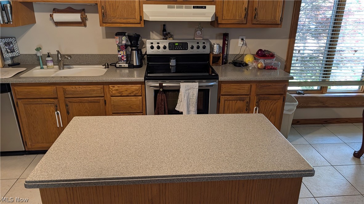 144 Royal Crest Drive O Property Photo 22