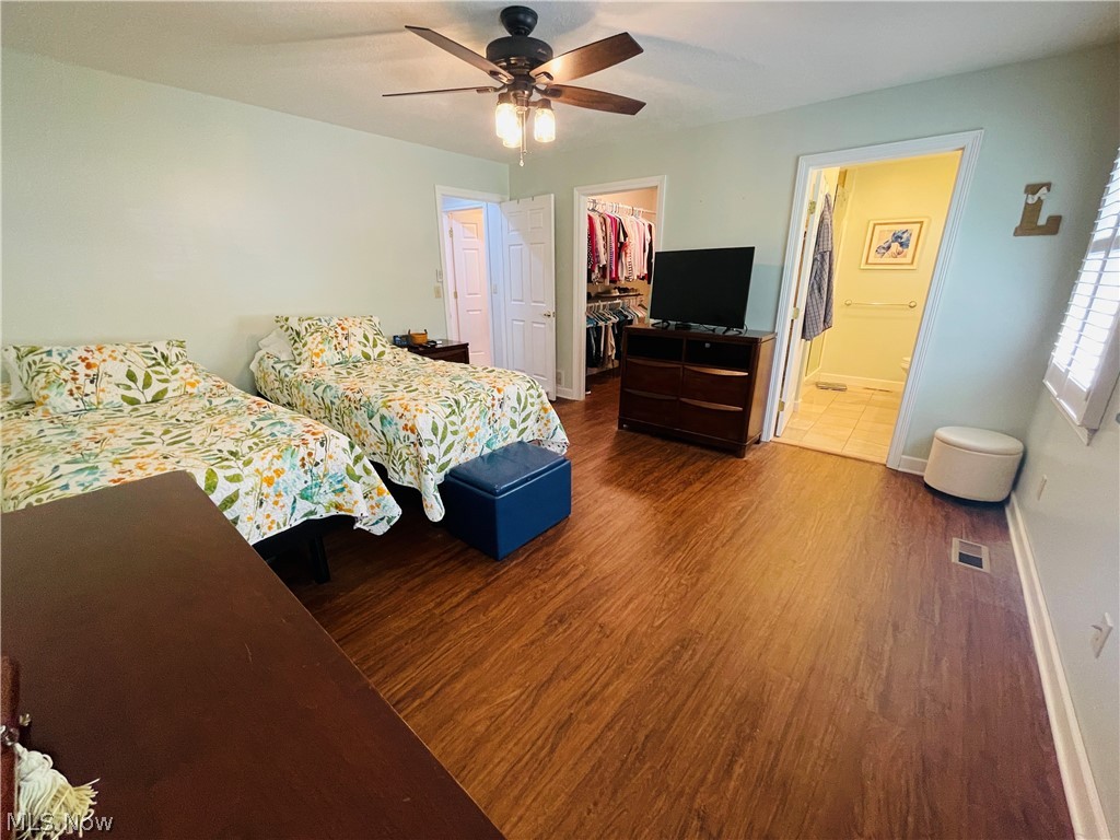 1209 Apple Valley Dr Property Photo 10