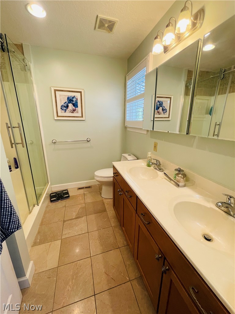 1209 Apple Valley Dr Property Photo 24