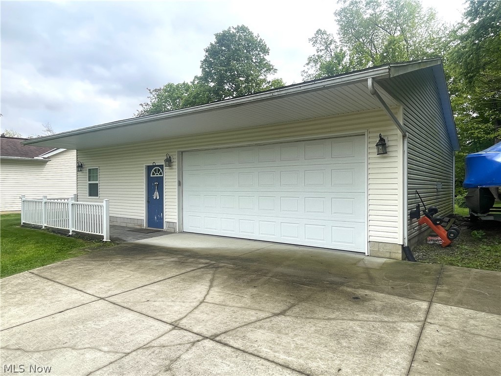 1209 Apple Valley Dr Property Photo 29