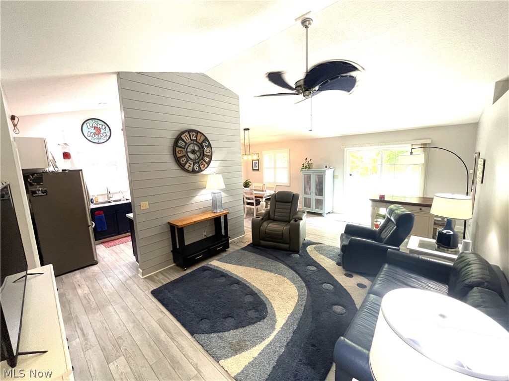 1209 Apple Valley Dr Property Photo 42