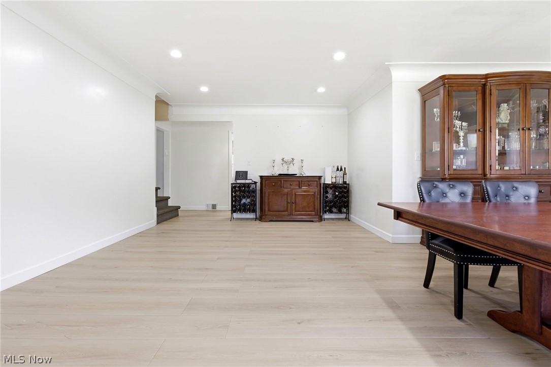 2431 White Road Property Photo 15