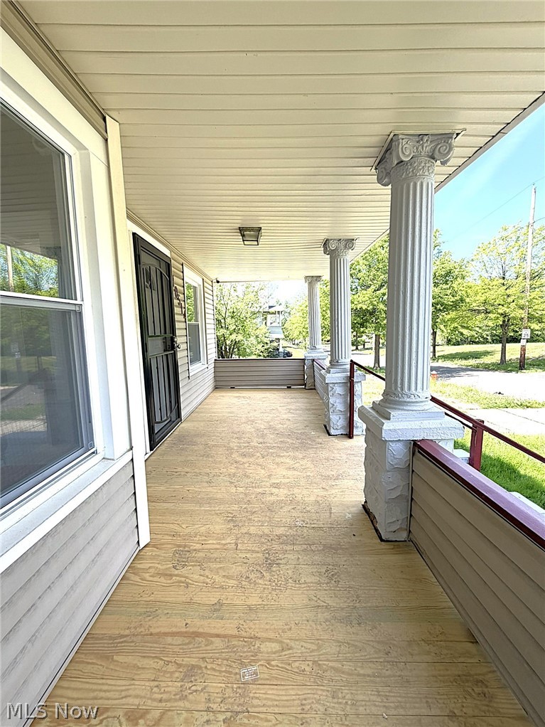 10514 Lamontier Avenue Property Photo 5