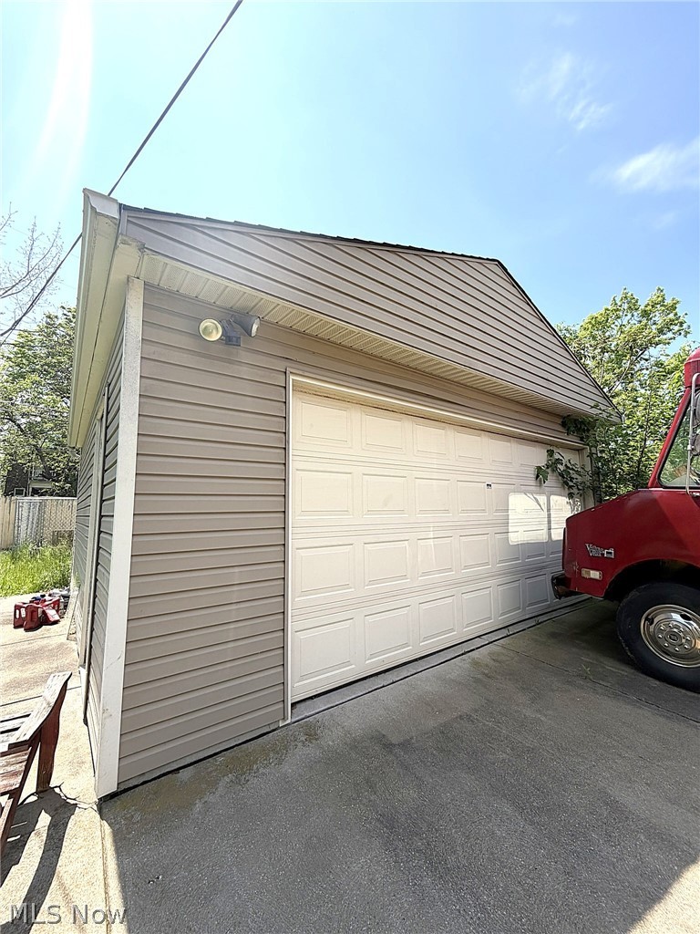 10514 Lamontier Avenue Property Photo 22