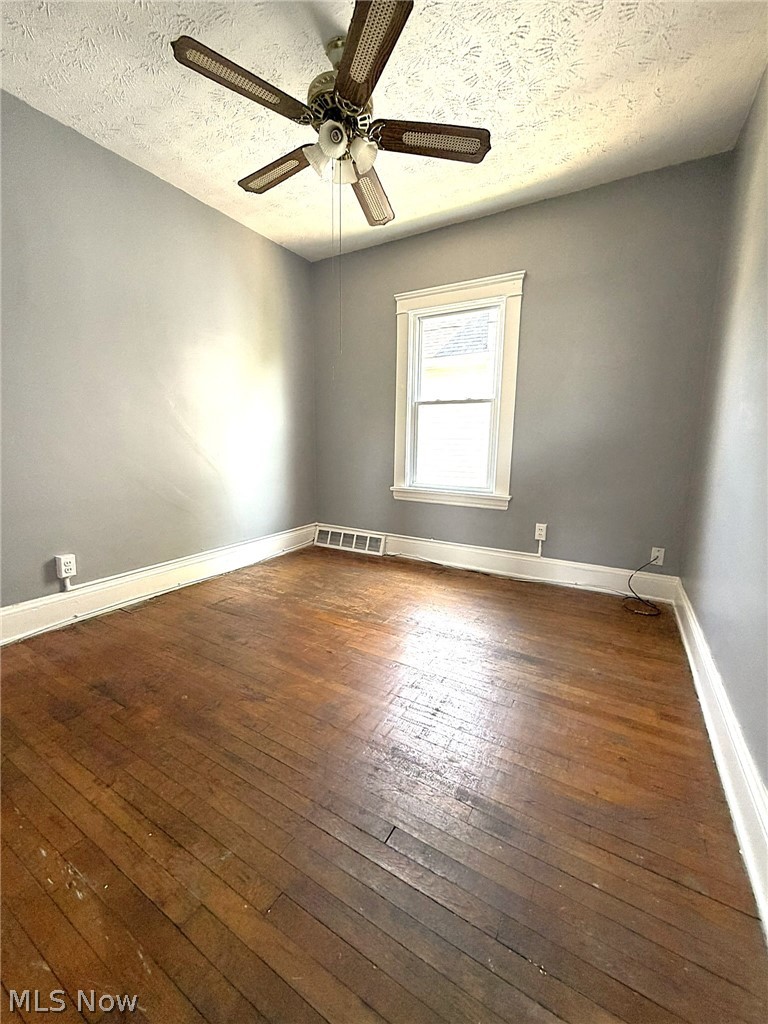 10514 Lamontier Avenue Property Photo 45