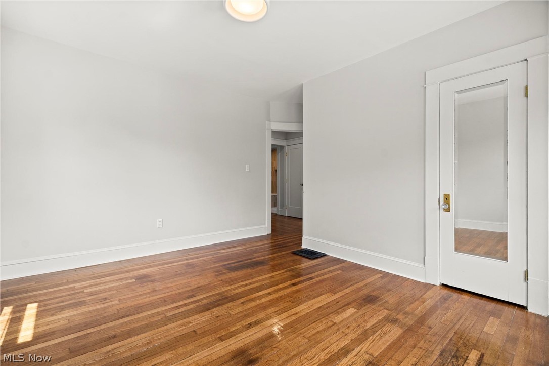 1438 Elbur Avenue Property Photo 28