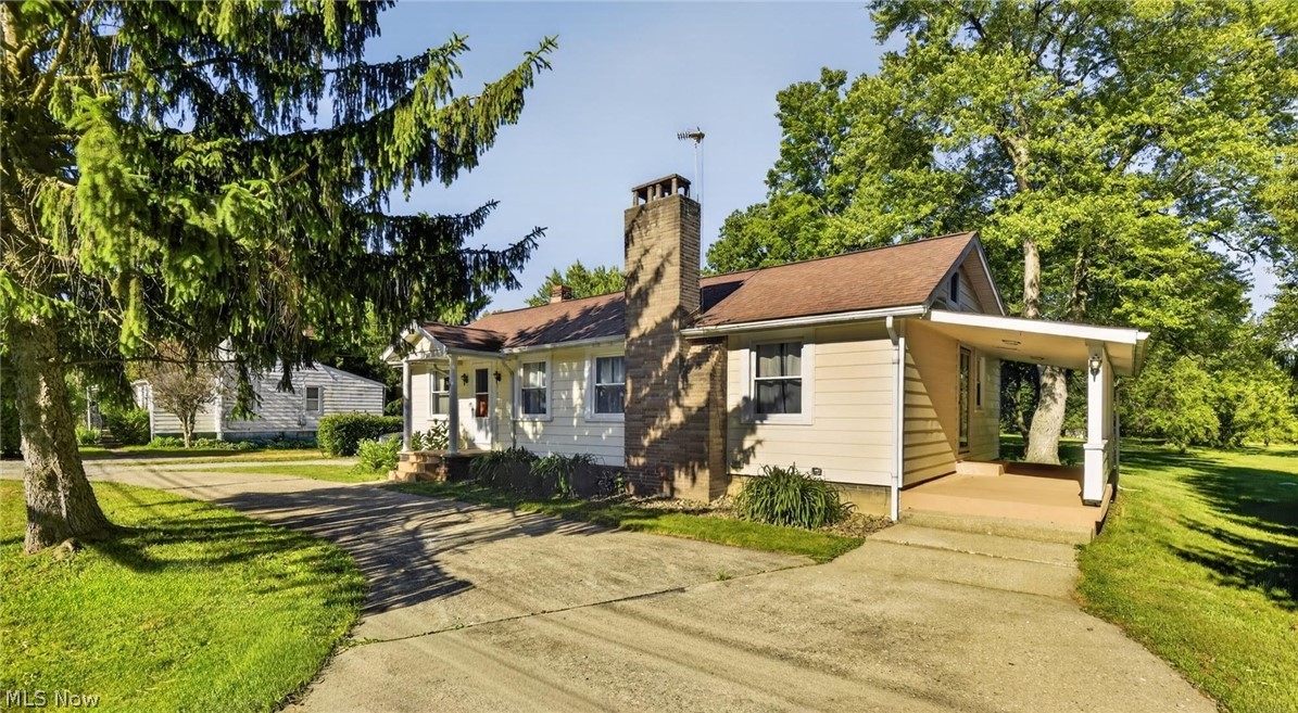 2690 S Canfield Niles Road Property Photo 37