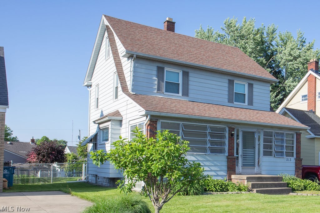 213 Como Street Property Photo 2