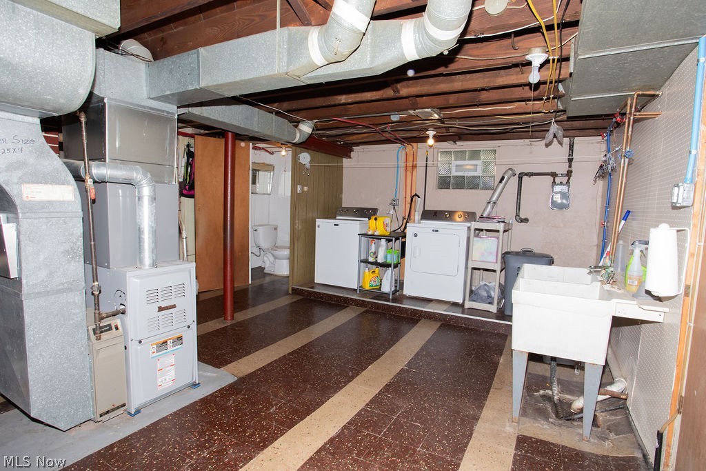 213 Como Street Property Photo 17