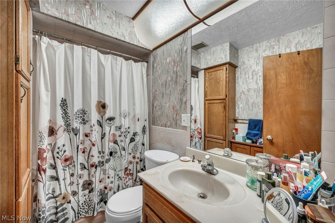 1202 Lawrence Road Ne Property Photo 15