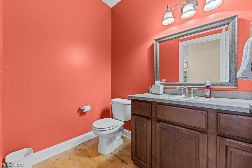 2820 Ashwood Drive Property Photo 22