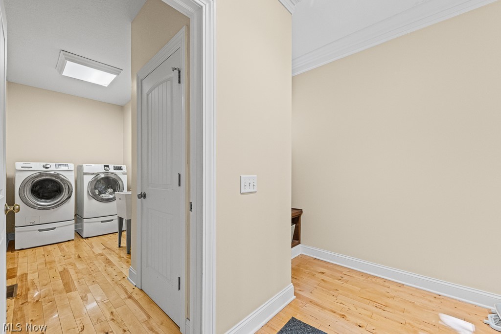 2820 Ashwood Drive Property Photo 23