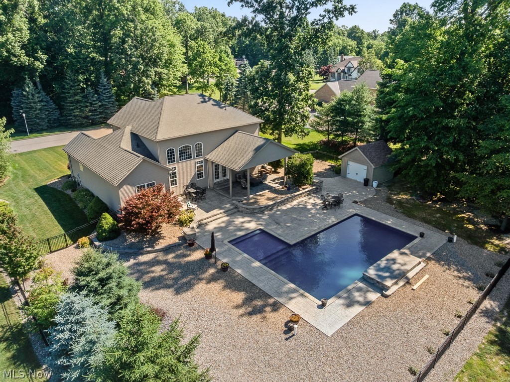 2820 Ashwood Drive Property Photo 42
