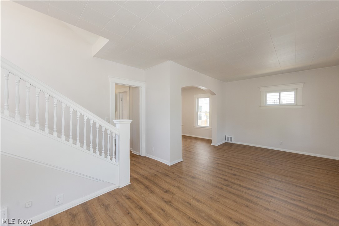 3732 W 41st Street Property Photo 3