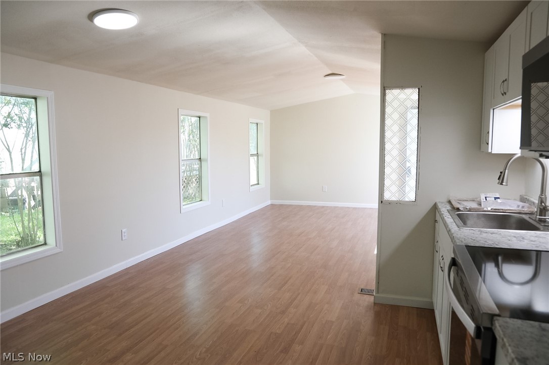 216 Young Lane Property Photo 15
