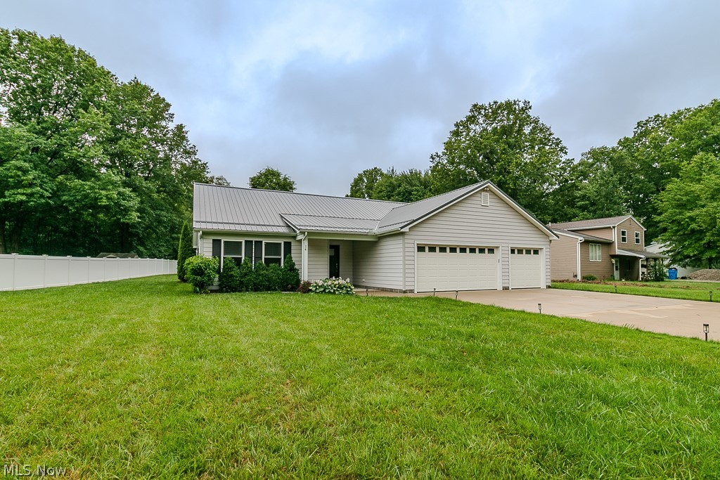 14 Chaffee Drive Property Photo 37