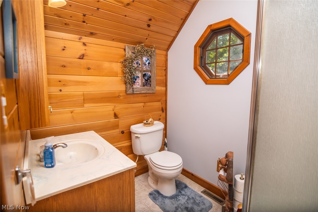 205 Stratton Lane Property Photo 15