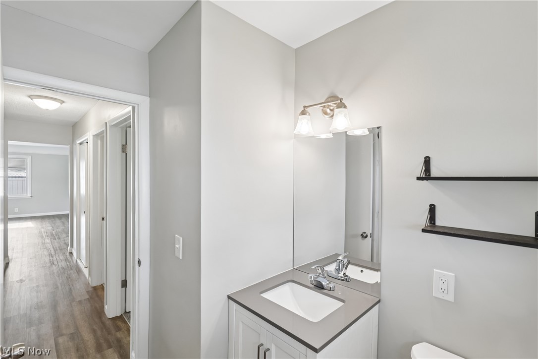 11605 Harold Drive Property Photo 6