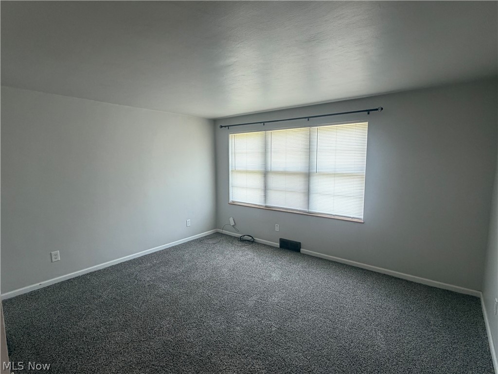 47 Parkgate Property Photo 3