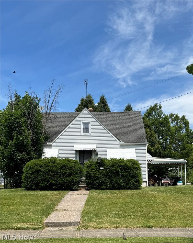 12025 East Boulevard Property Photo 1