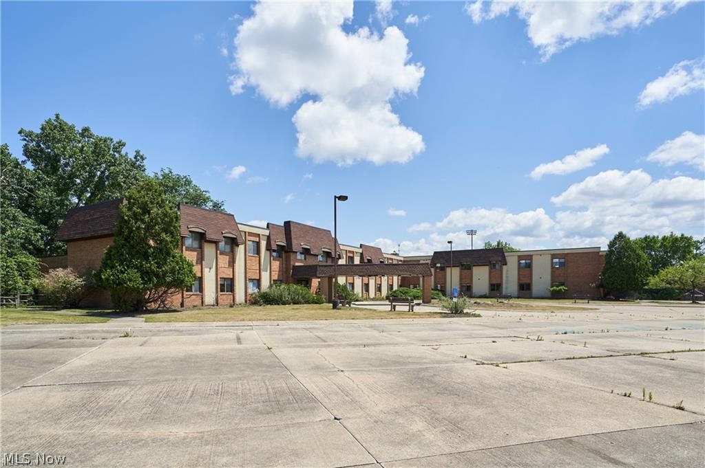 16231 Broadway Avenue Property Photo 1