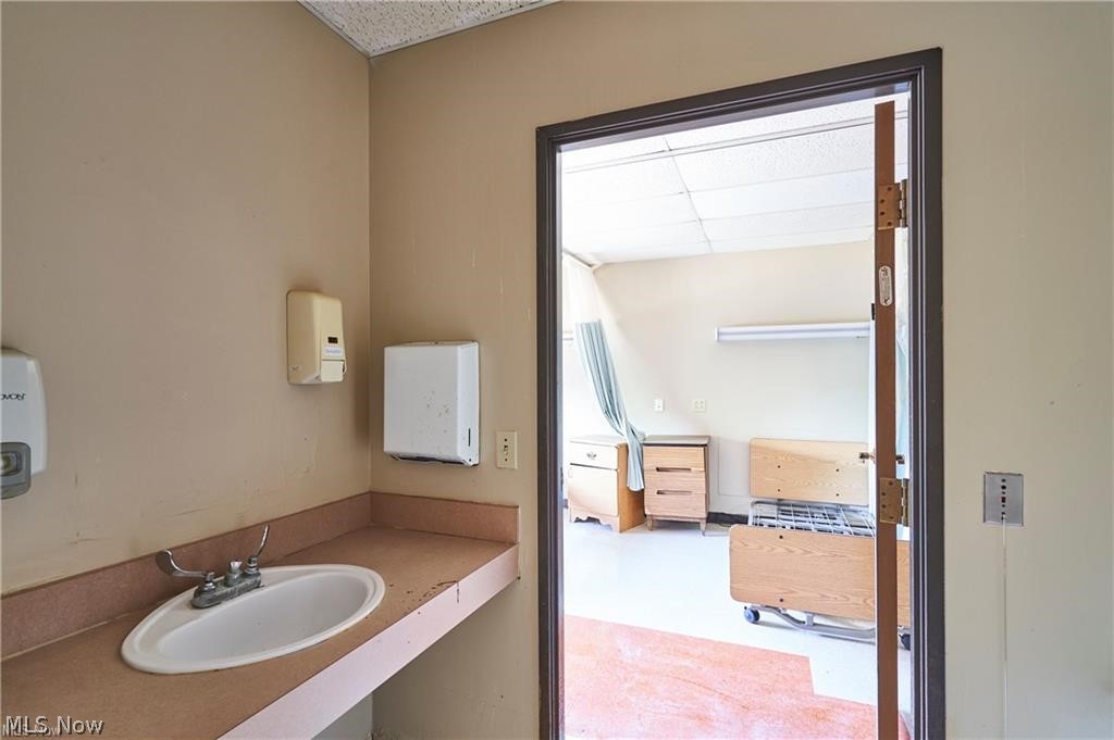 16231 Broadway Avenue Property Photo 33
