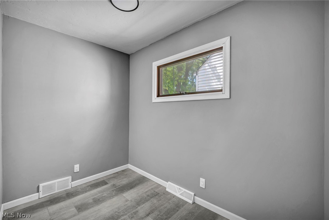 297 Paul Street Property Photo 19