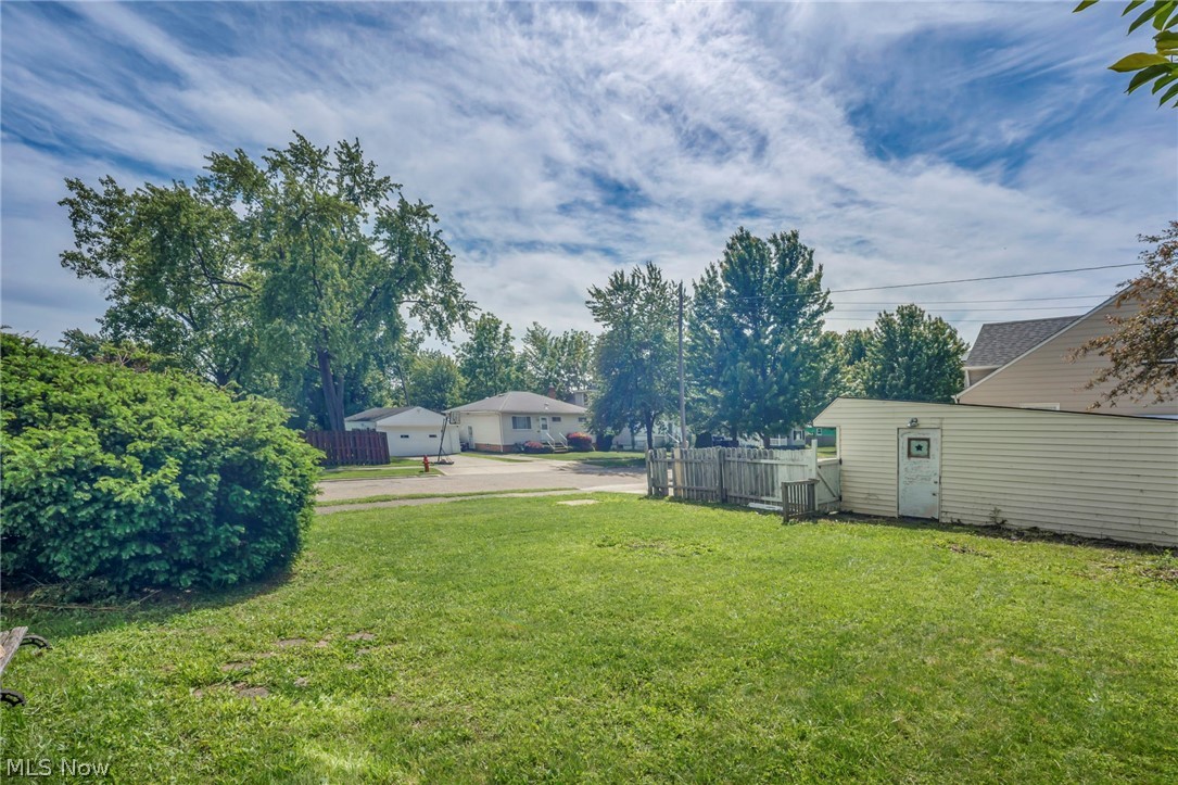 297 Paul Street Property Photo 48