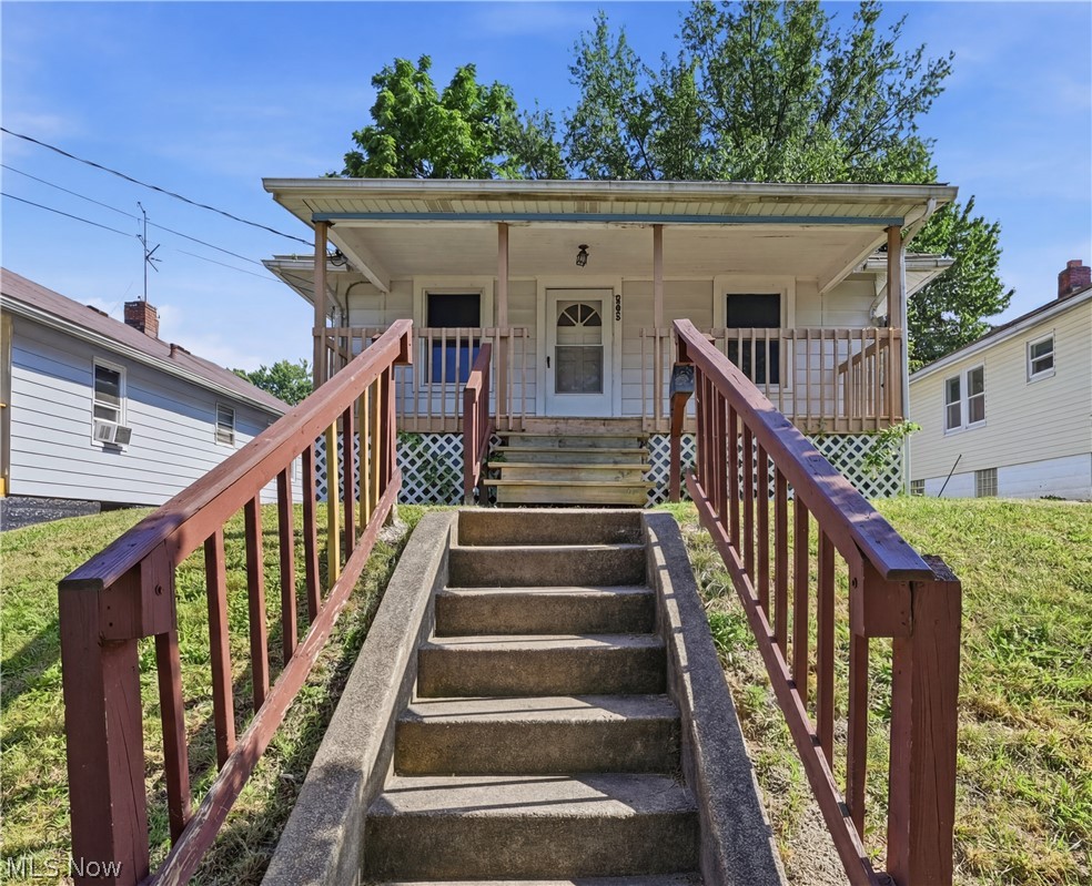 578 Plum Avenue Property Photo 1