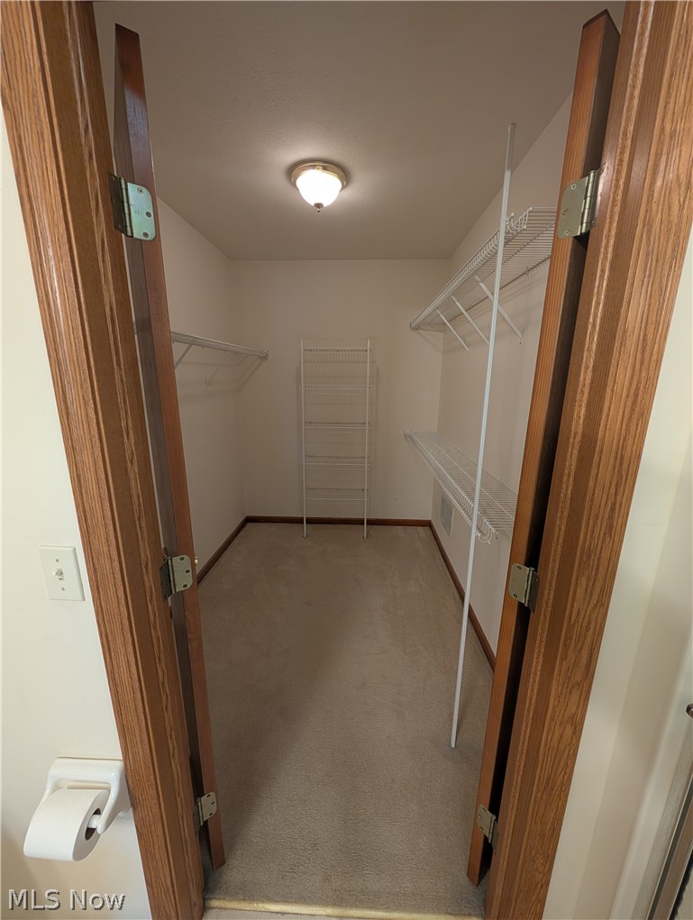202 Greenbriar Lane Property Photo 17