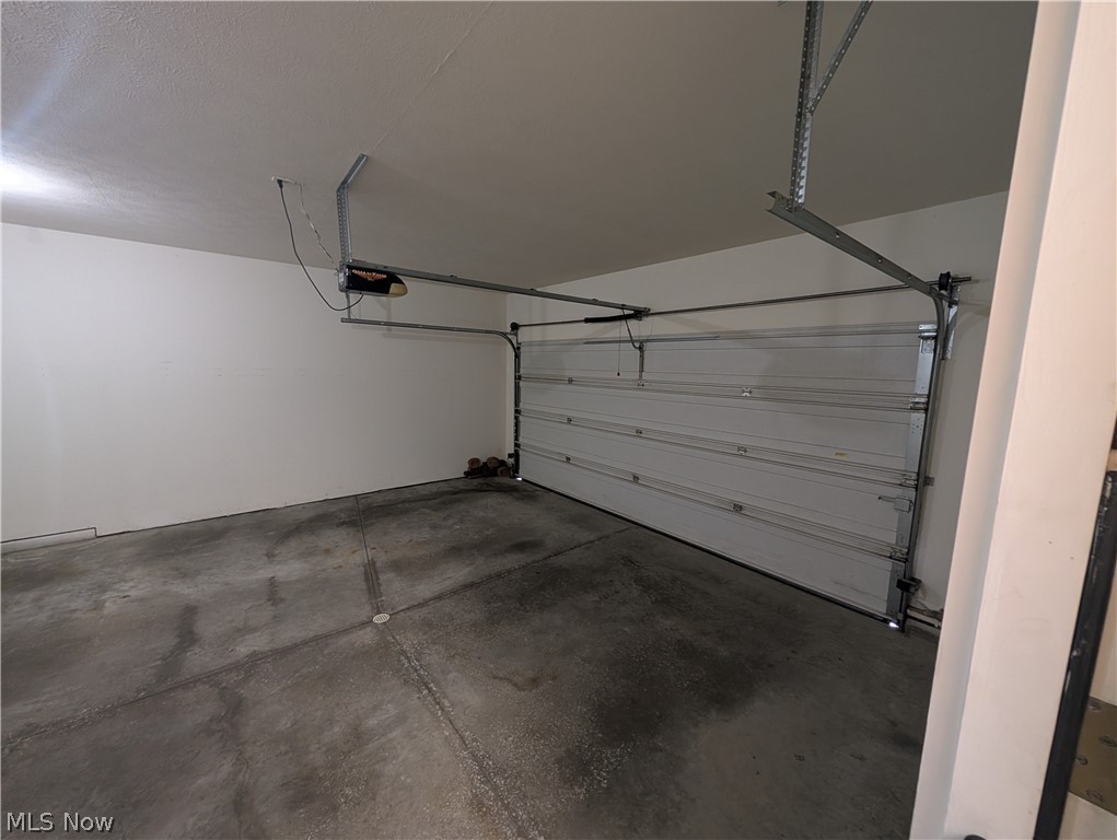 202 Greenbriar Lane Property Photo 24