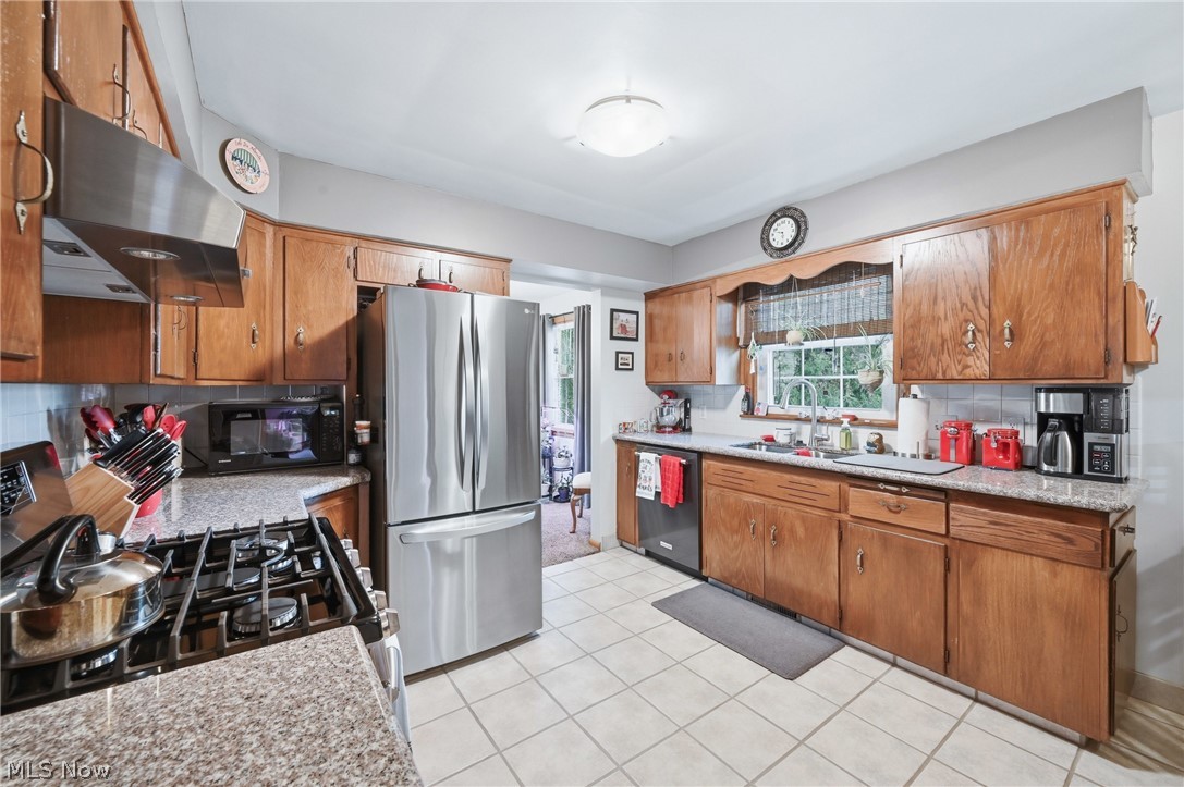 934 Larkridge Avenue Property Photo 16
