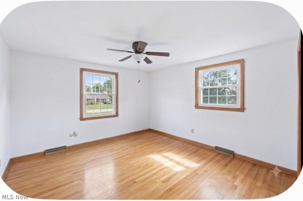 934 Larkridge Avenue Property Photo 33