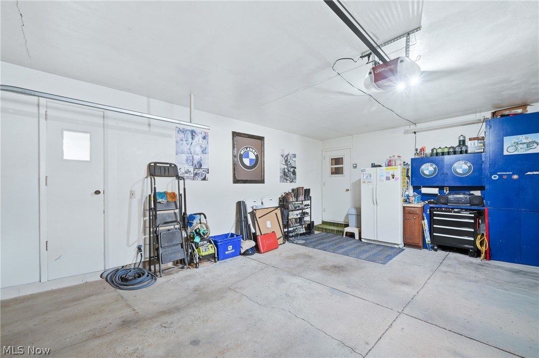 934 Larkridge Avenue Property Photo 40